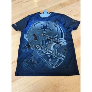 Dallas Cowboys Size Medium fitted t-shirt